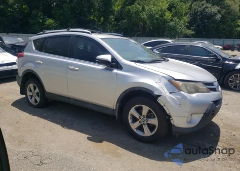 2015 Toyota Rav4 Xle from USA, damaged, VIN 2T3WFREV3FW153011